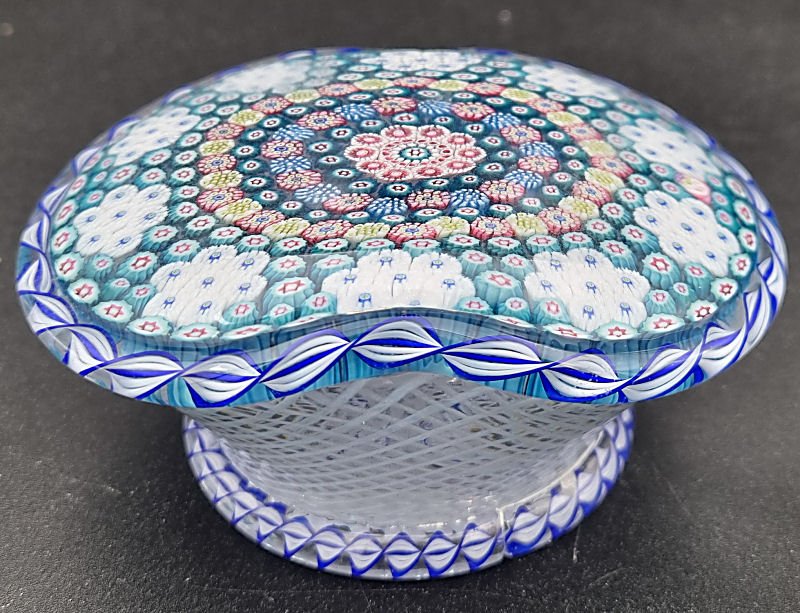 St Louis paperweight