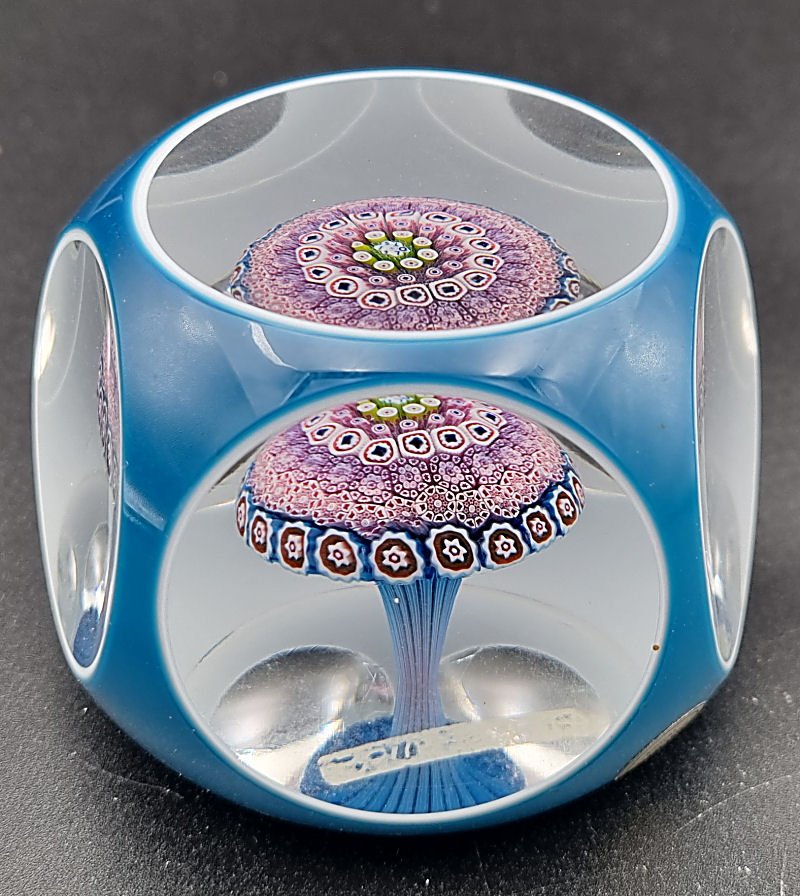 St Louis paperweight