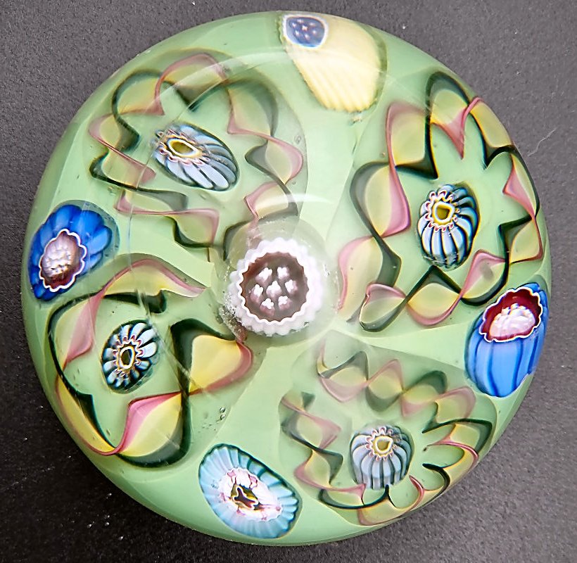 Val St Lambert paperweight