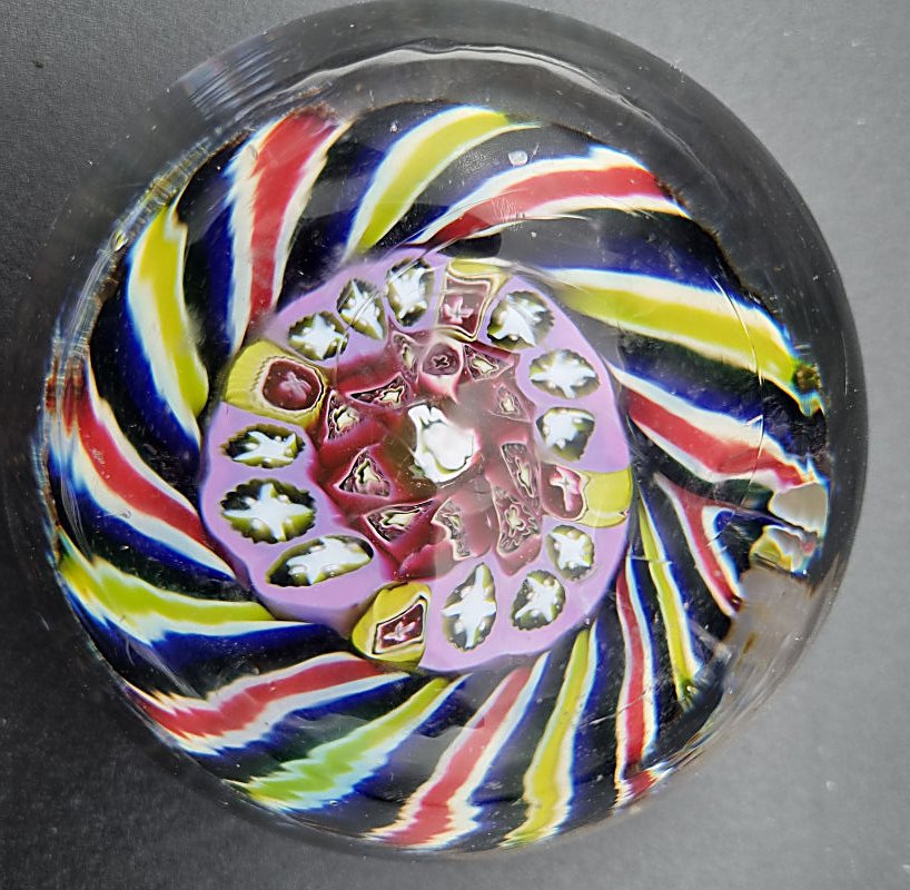 Val St Lambert paperweight