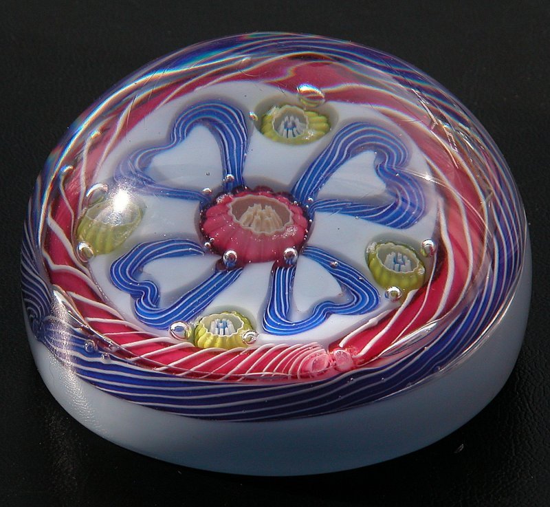 Val St Lambert paperweight