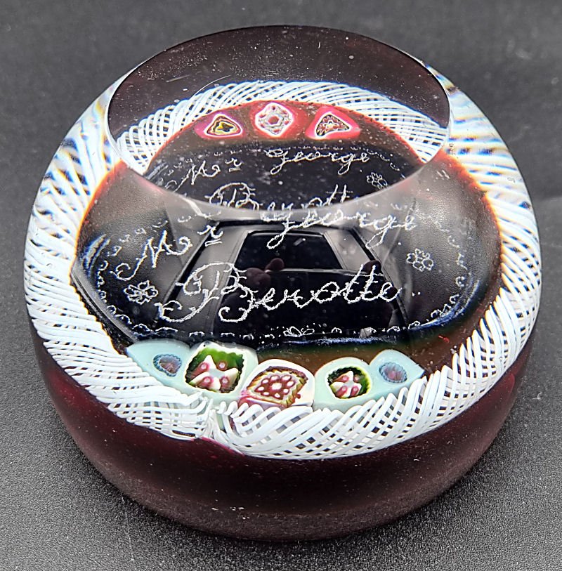 Val St Lambert paperweight